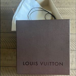 Louis Vuitton purse box